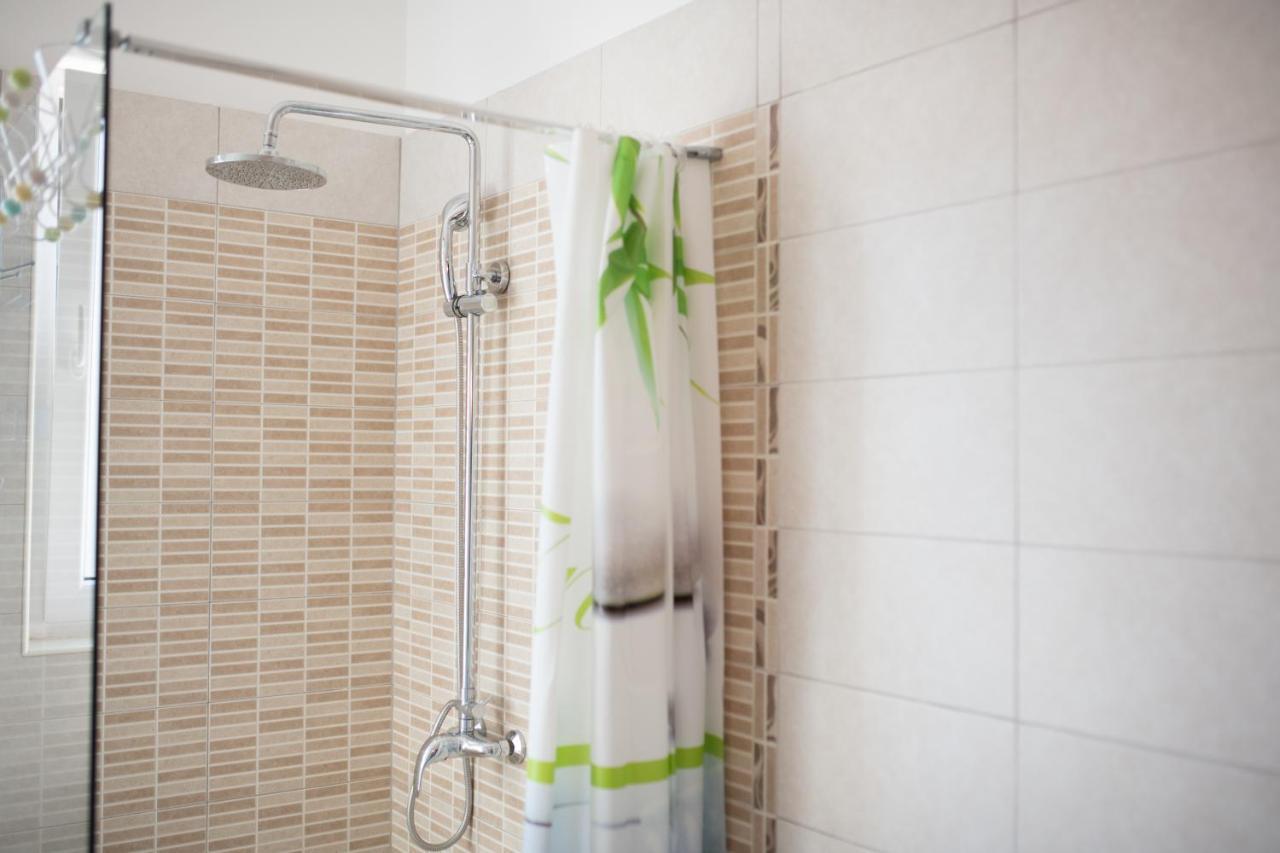 Apartamento Red Karmenita Umag Exterior foto