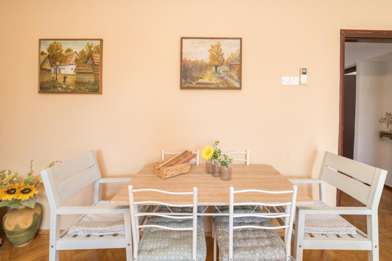 Apartamento Red Karmenita Umag Exterior foto